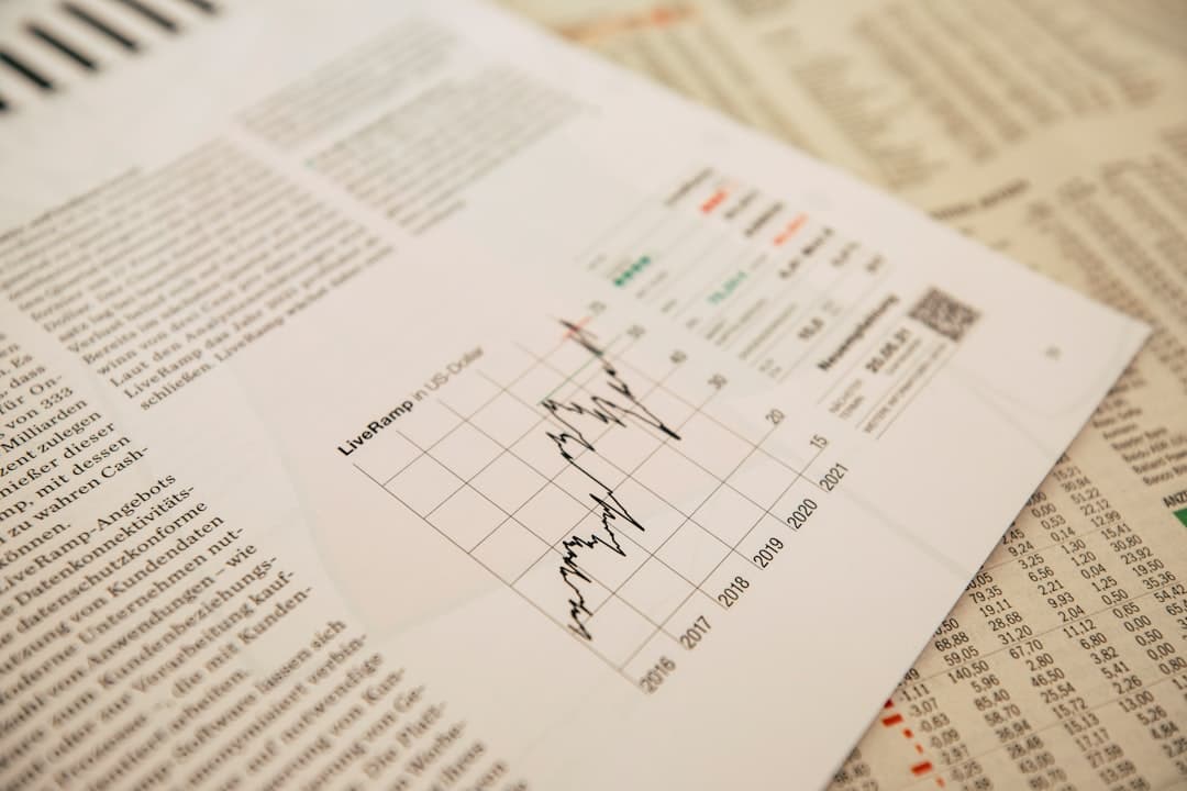 Illustration for the article “ESG and Financial Reporting”